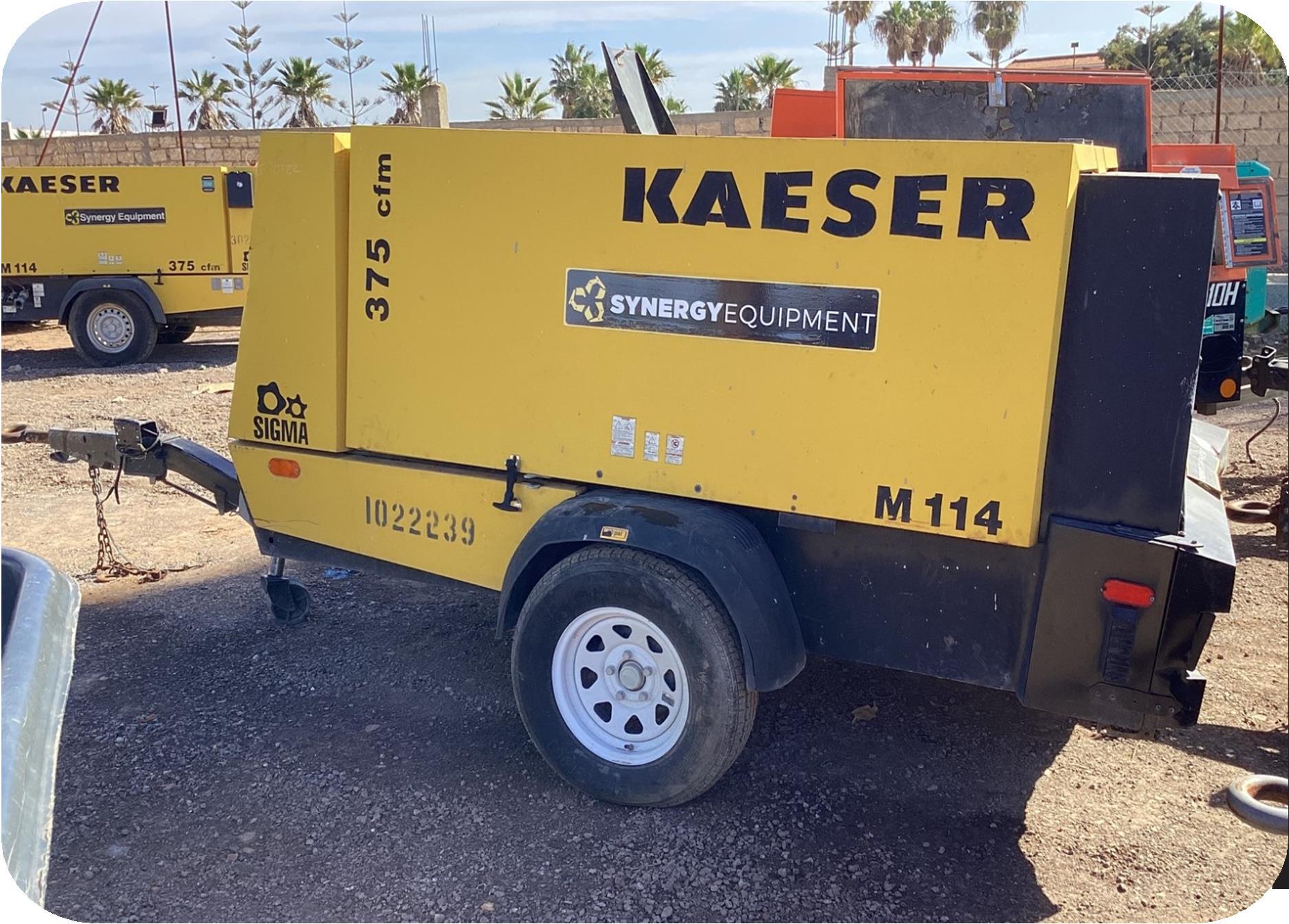 Africa Travaux Routiers-matériels a vendre-COMPRESSEUR KAESER 1137