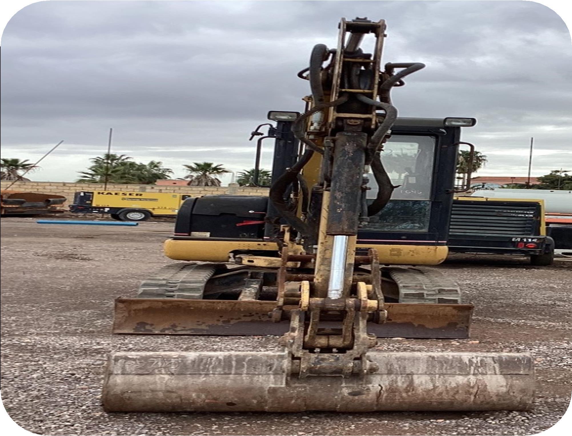 Africa Travaux Routiers-matériels a vendre-EXCAVATEUR-3