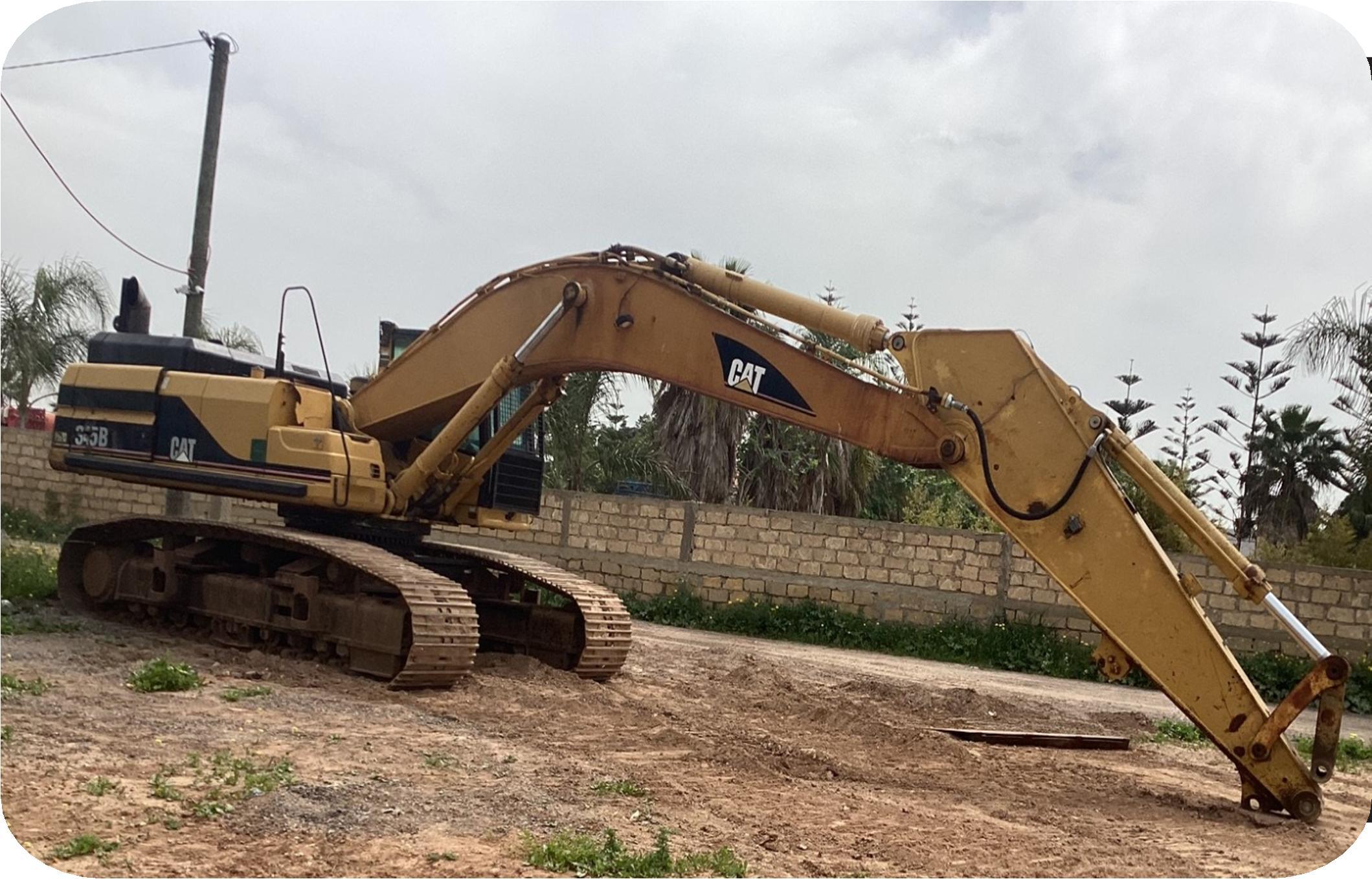 Africa Travaux Routiers-matériels a vendre-EXCAVATEUR 345BL