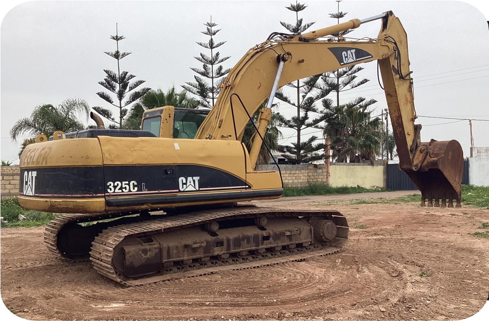 Africa Travaux Routiers-matériels a vendre-EXCAVATOR 325CL-4